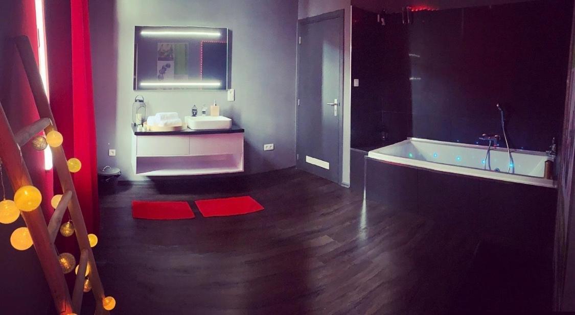 L'Eveil Bed & Breakfast La Louvière Екстериор снимка